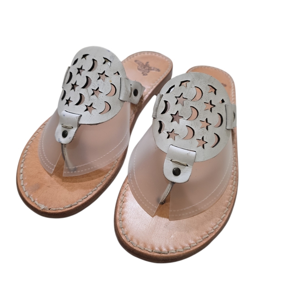 Freebird Vallarta Leather Thong Sandals 11 White Moon Stars Celestial Flip-flops